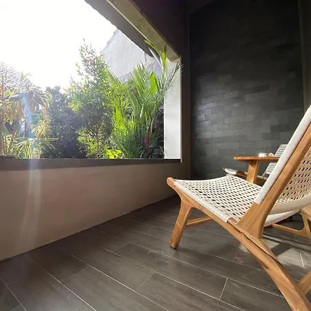 Simplicity By Snooze Banyuwangi  Exterior photo
